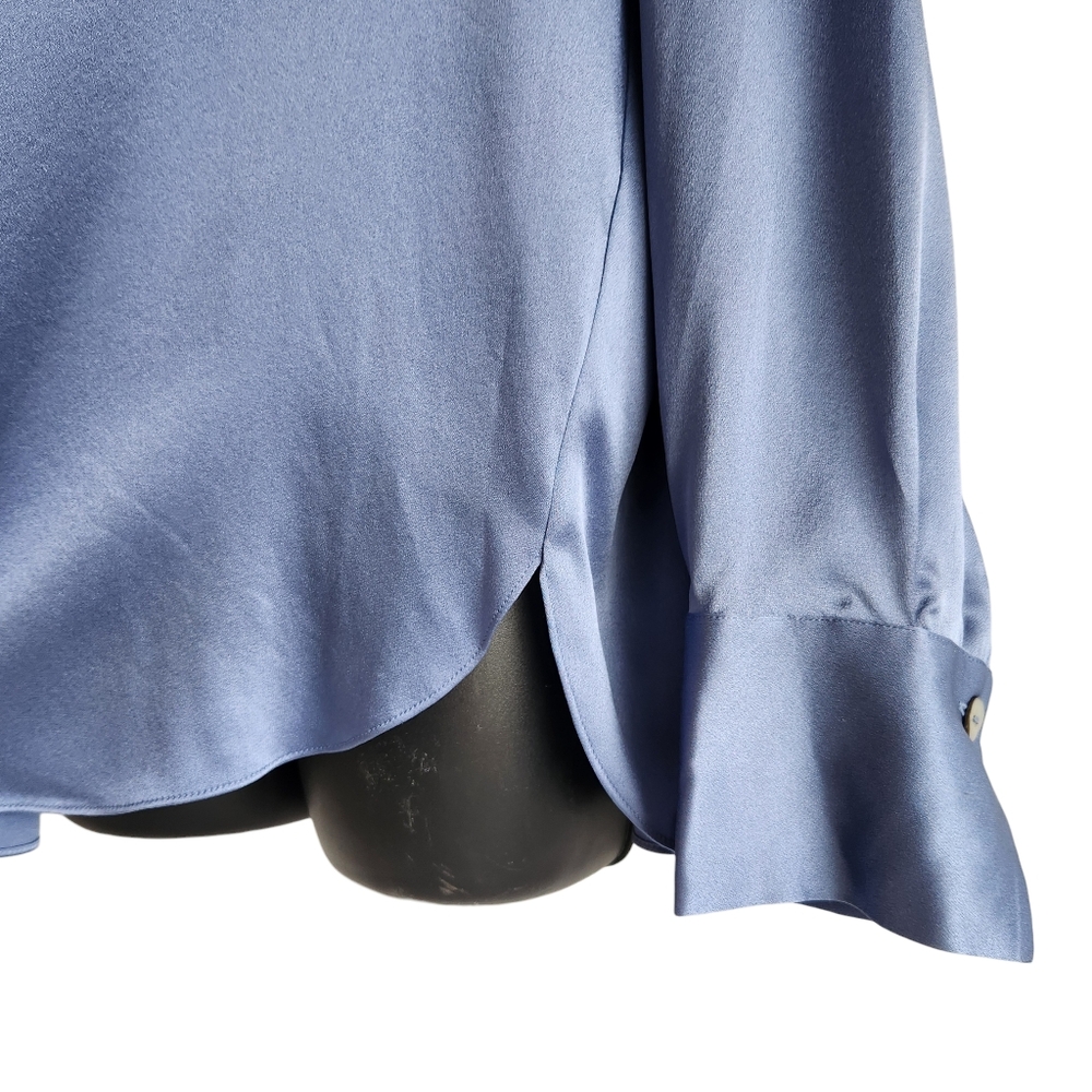 Vince Silk Long Sleeve Blouse Size Medium Coastal Blue New With Tags Retail $375 - Picture 5 of 12